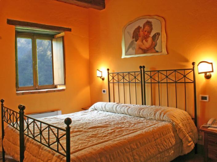 Podere Pian De' Cortini Villa Serravalle  Room photo