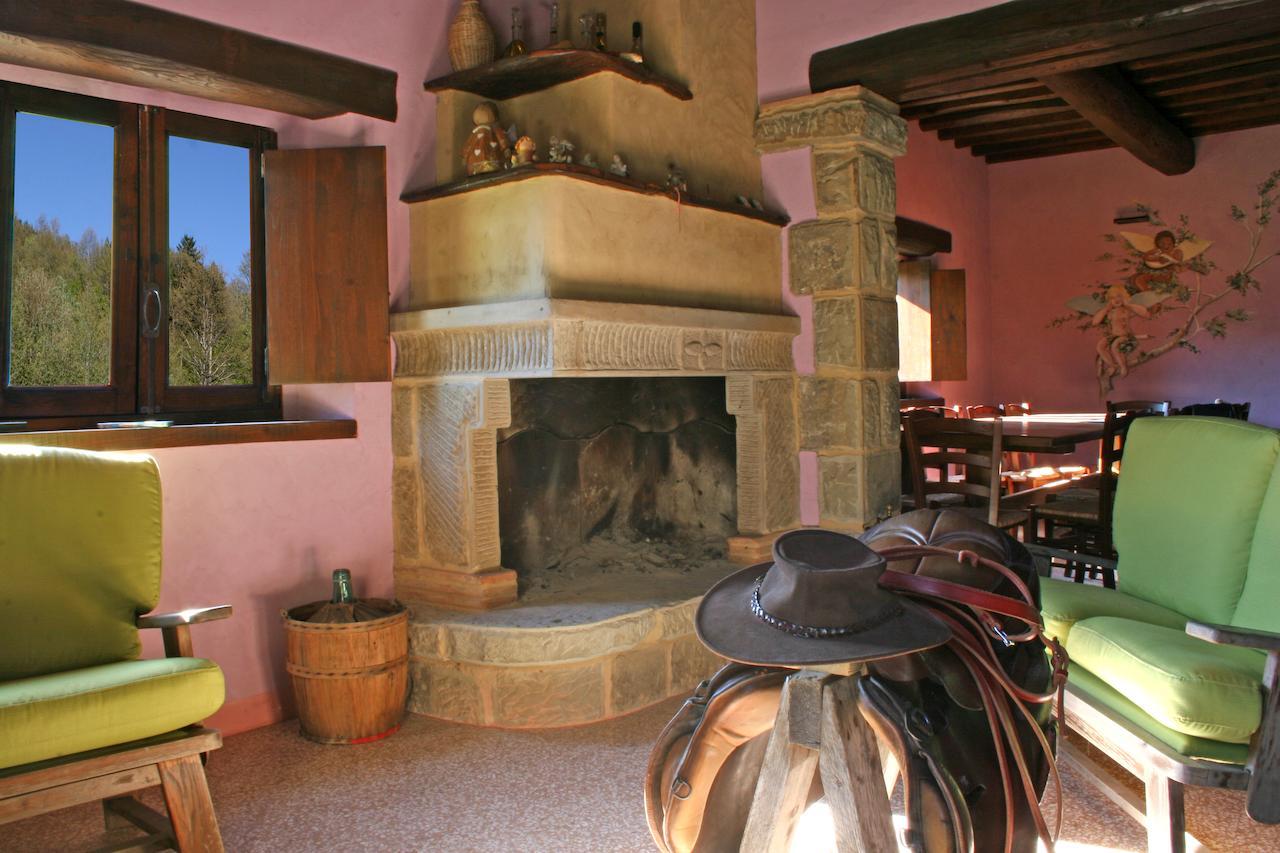 Podere Pian De' Cortini Villa Serravalle  Exterior photo
